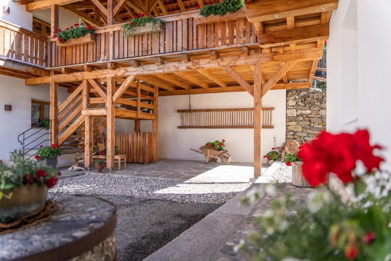 Weliserhof Brunico Ngoại thất bức ảnh
